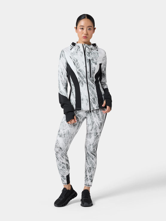Fenggy PulseForm Training Jacket in Obsidian Black / Frost Marble, a second view