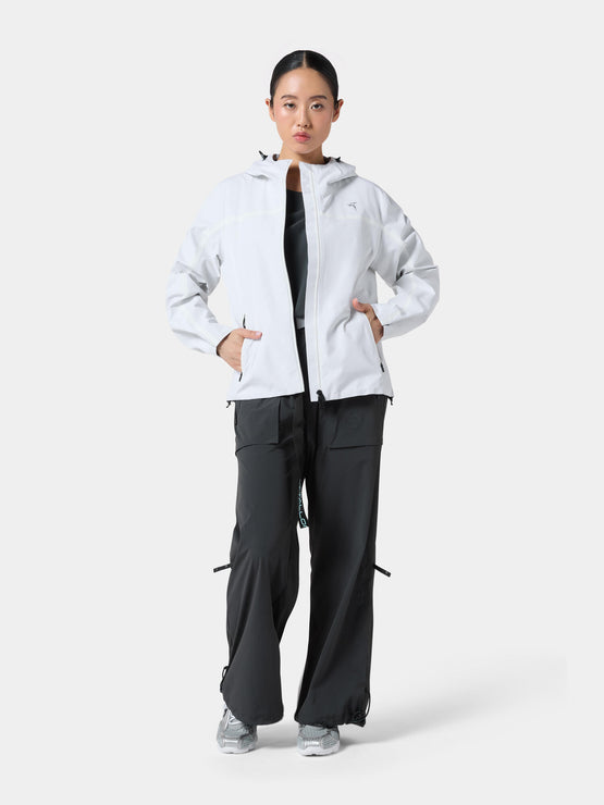Tittallon Urban Explorer Lightweight Jacket in Lunar White, a second view