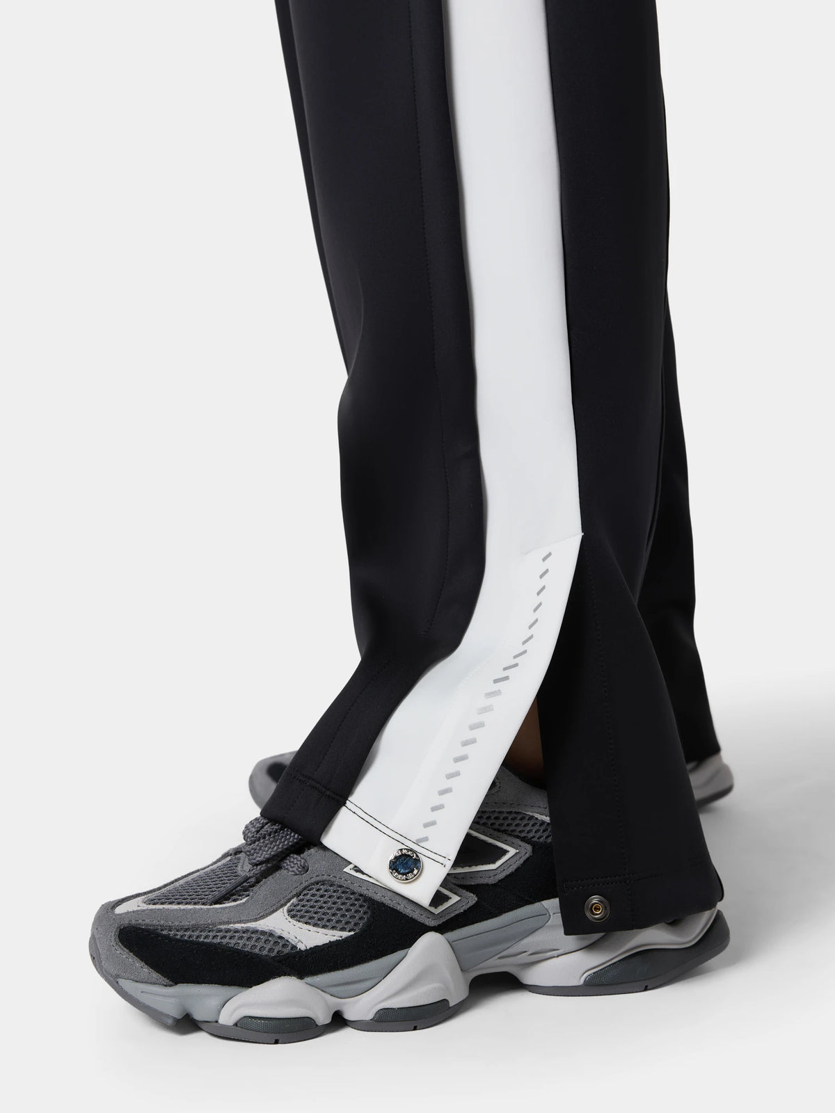 Obsidian Black · view 5