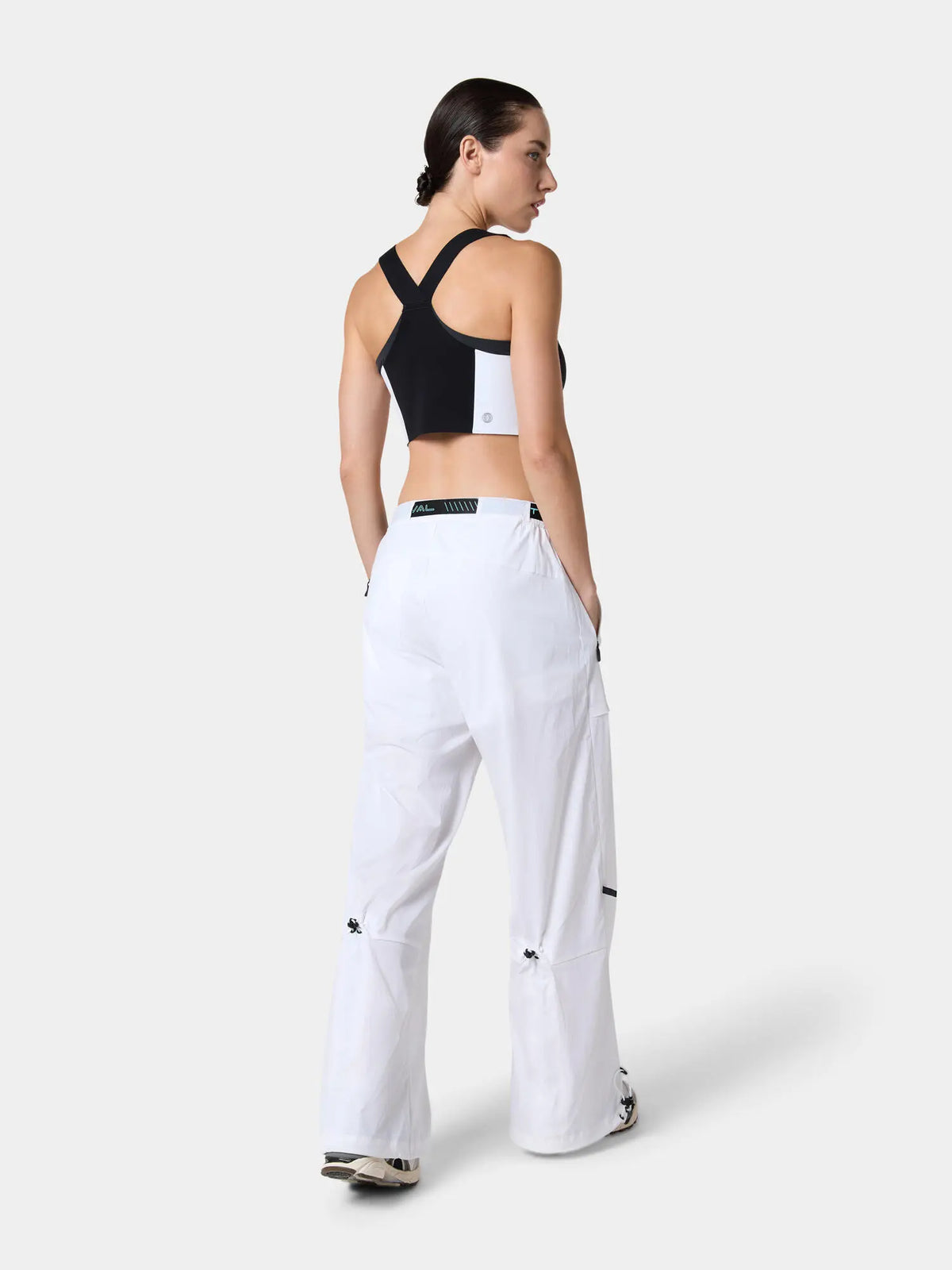 Glacier White · view 2