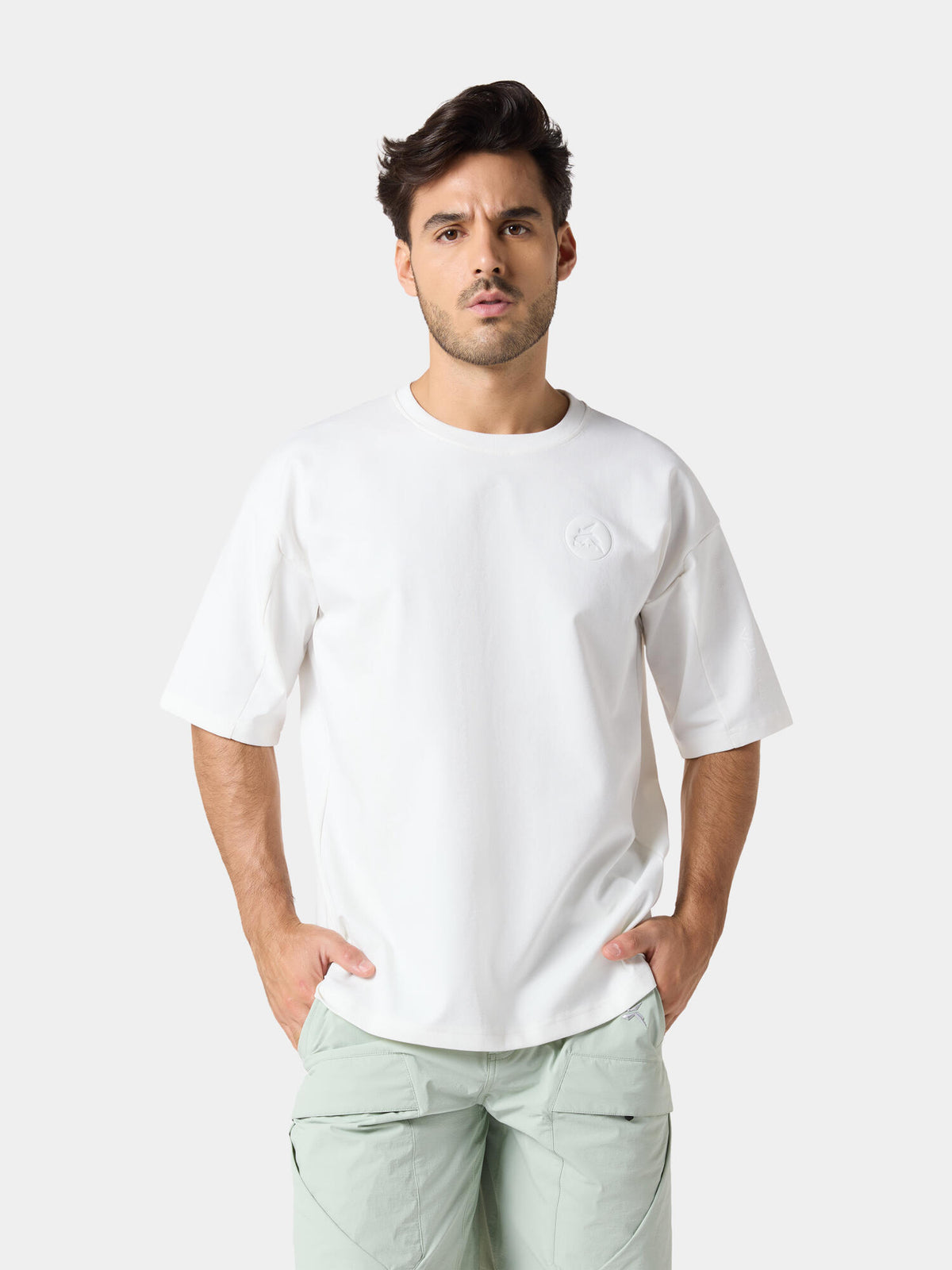 Lunar White · view 1