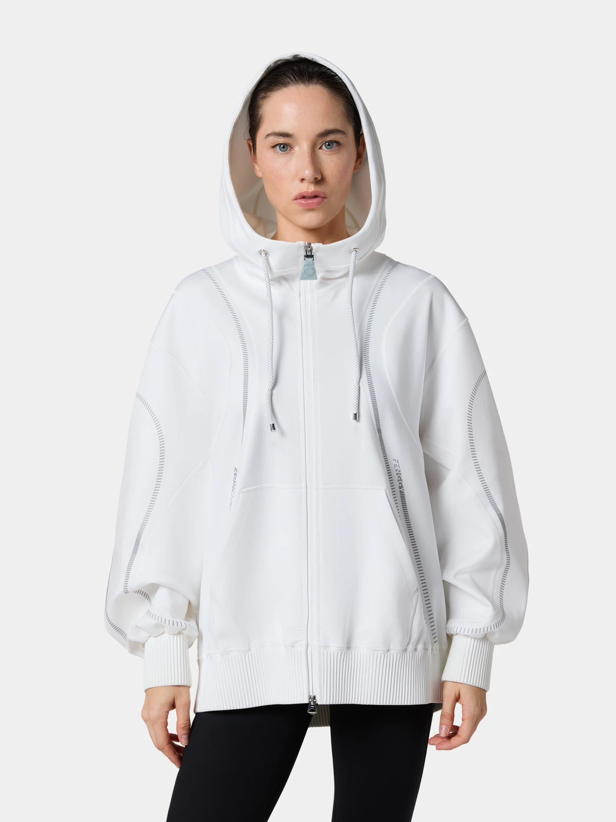 Glacier White · view 3
