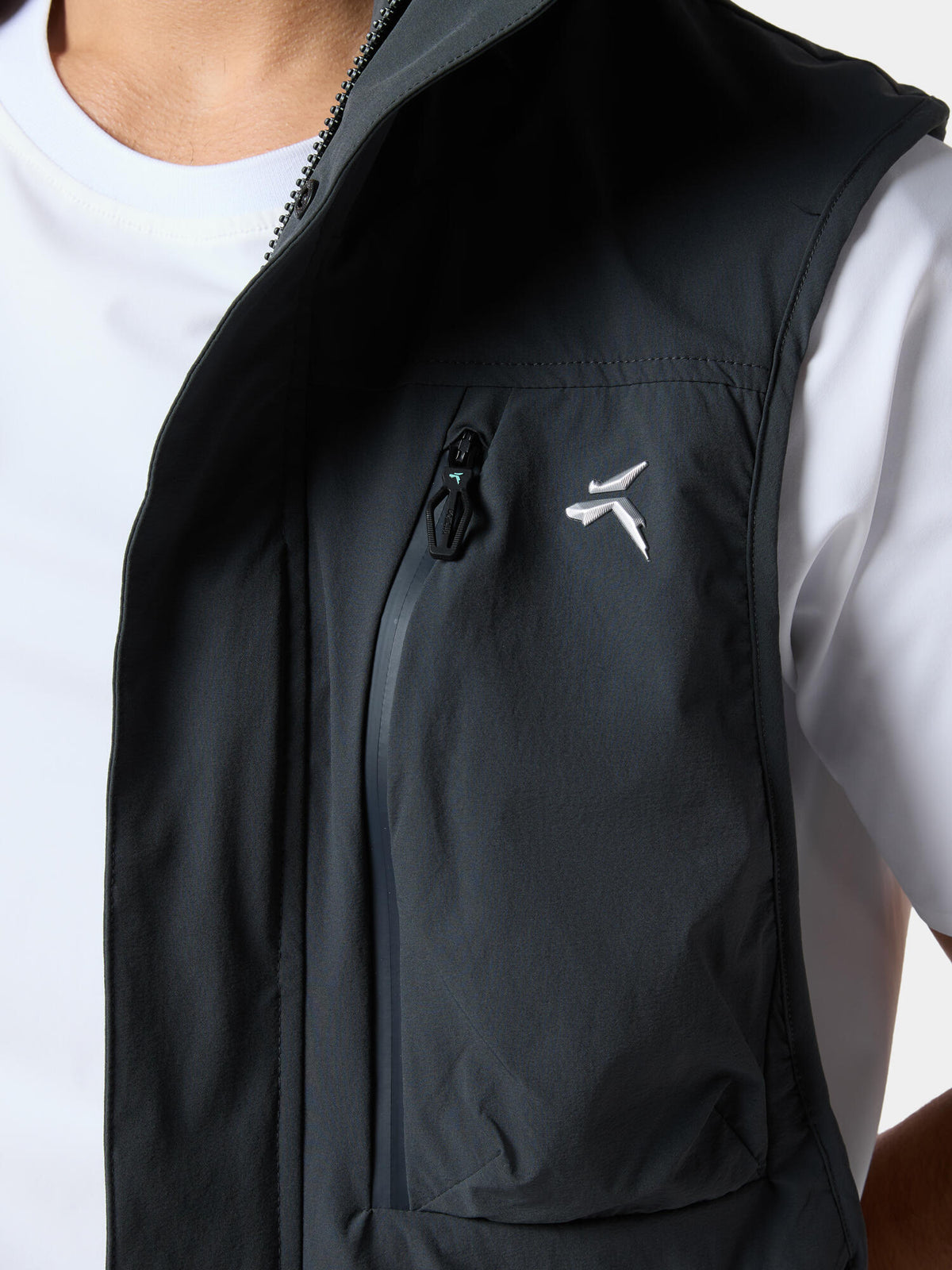 Obsidian Gray · view 5