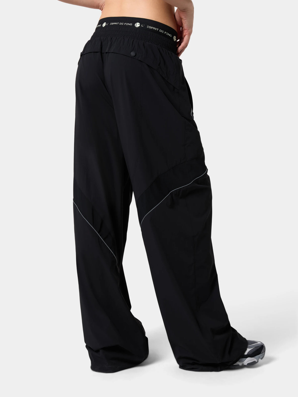 Obsidian Black · view 6