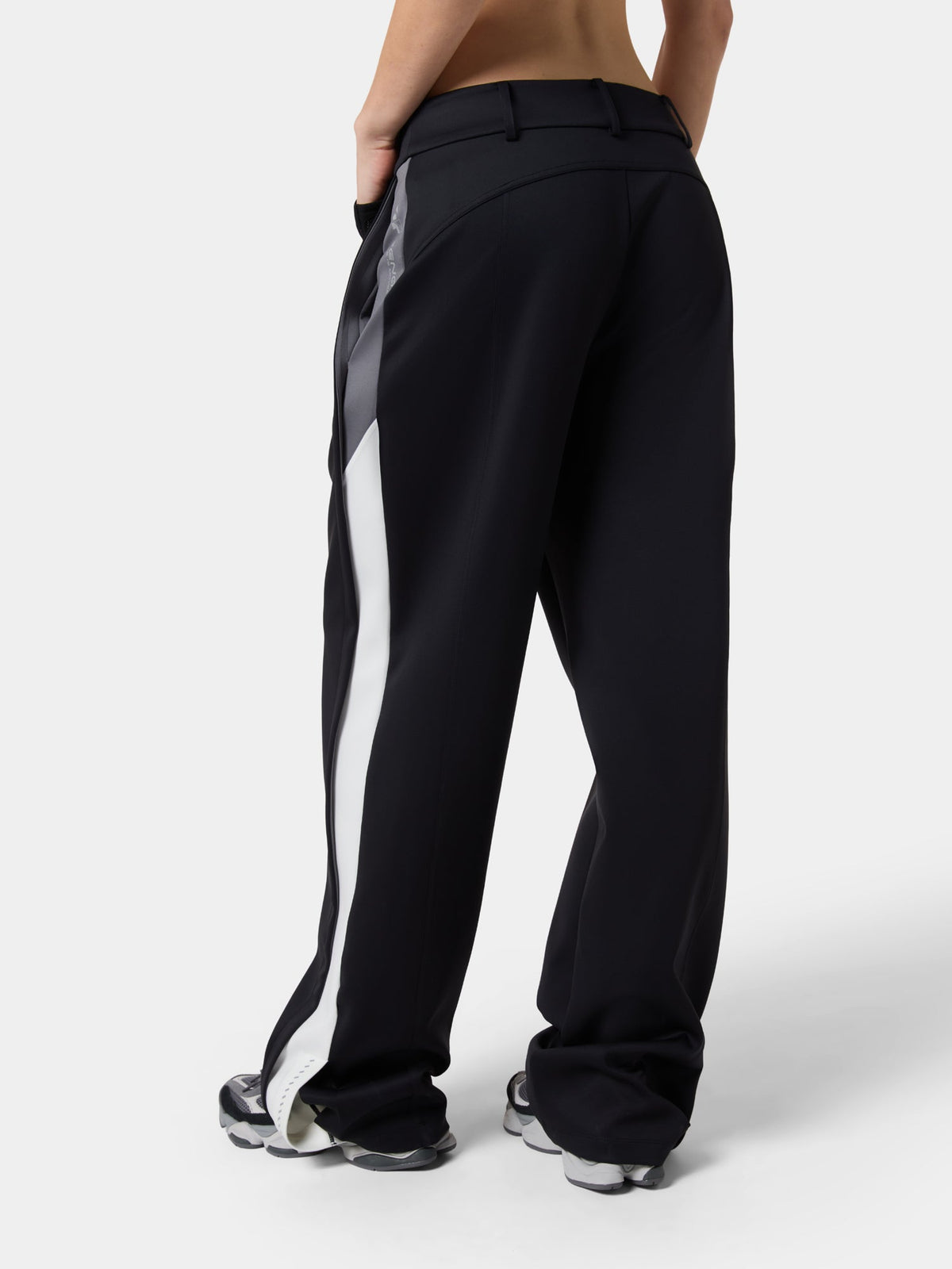 Obsidian Black · view 3