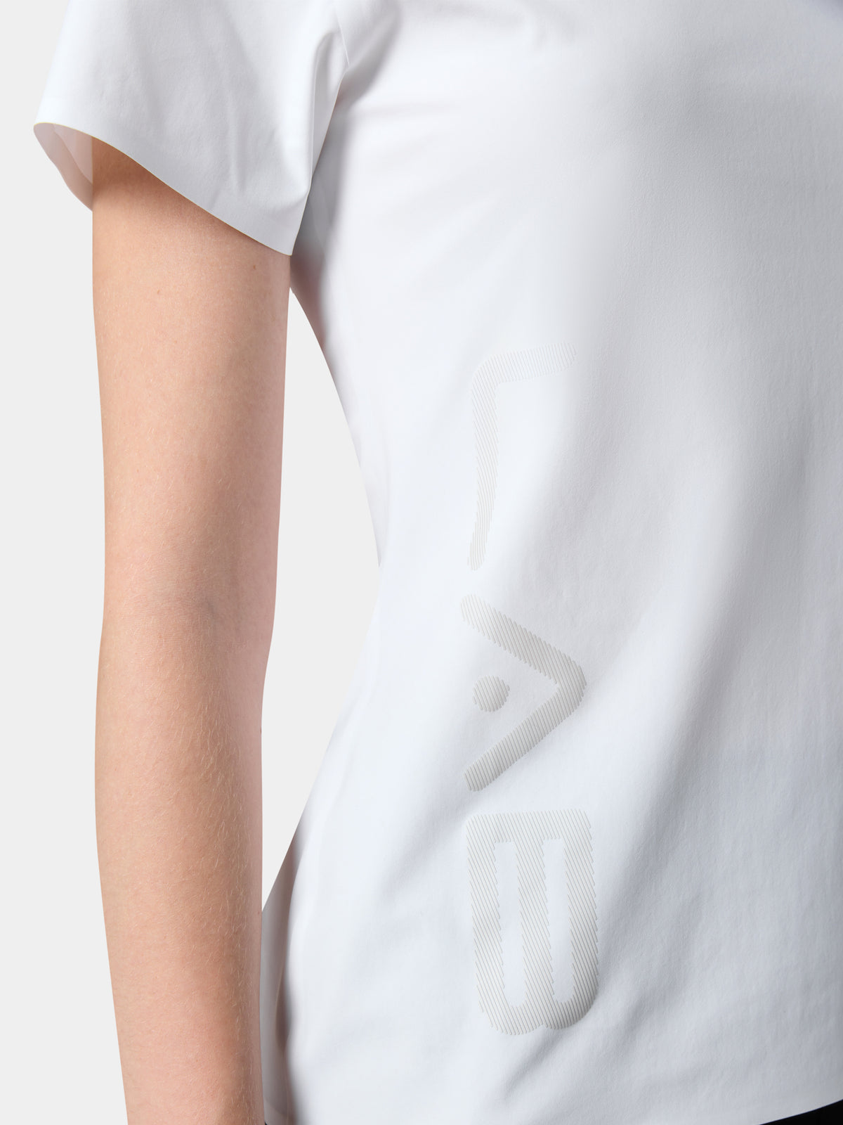 Lunar White · view 5