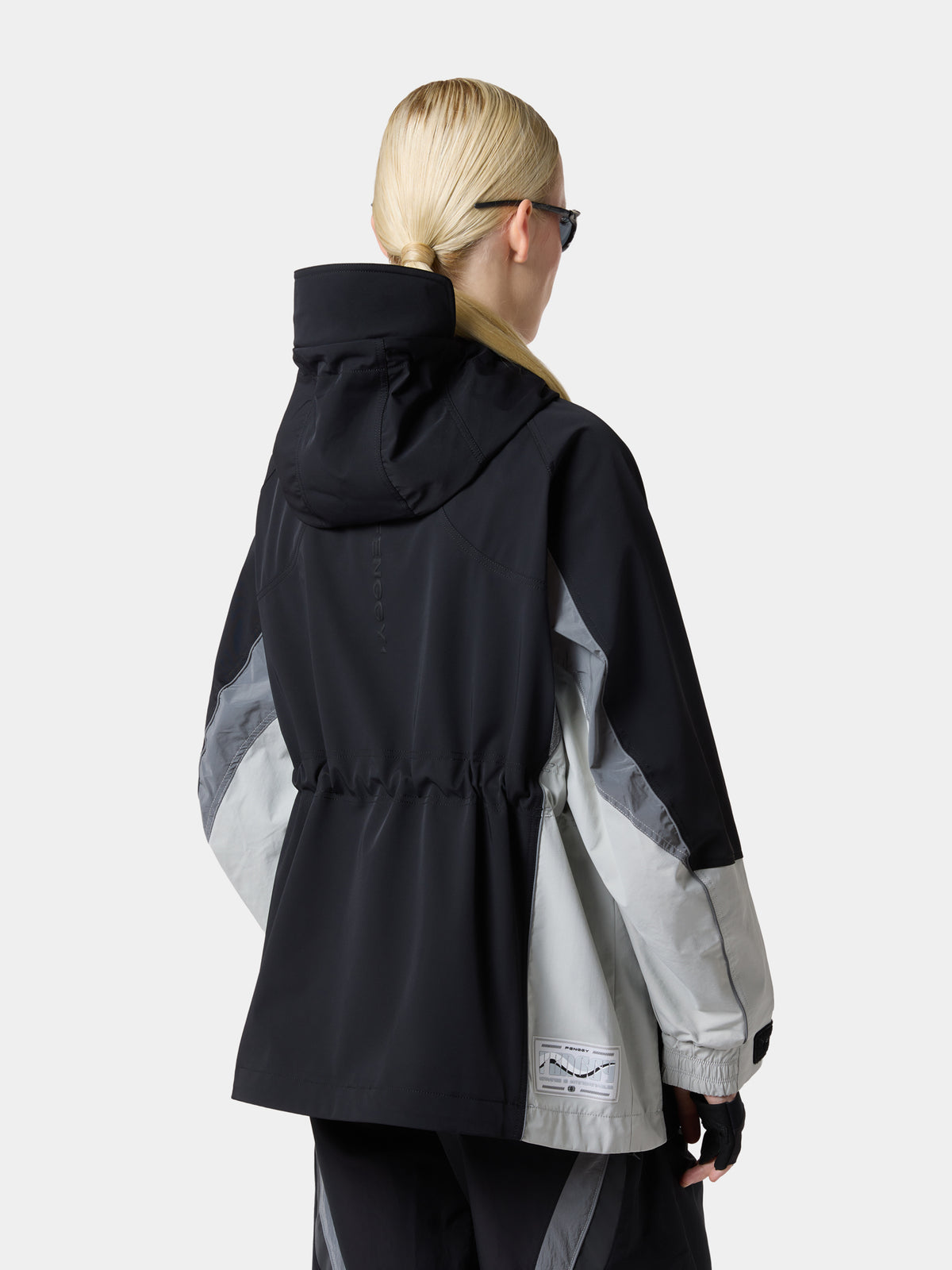 Obsidian Black · view 3