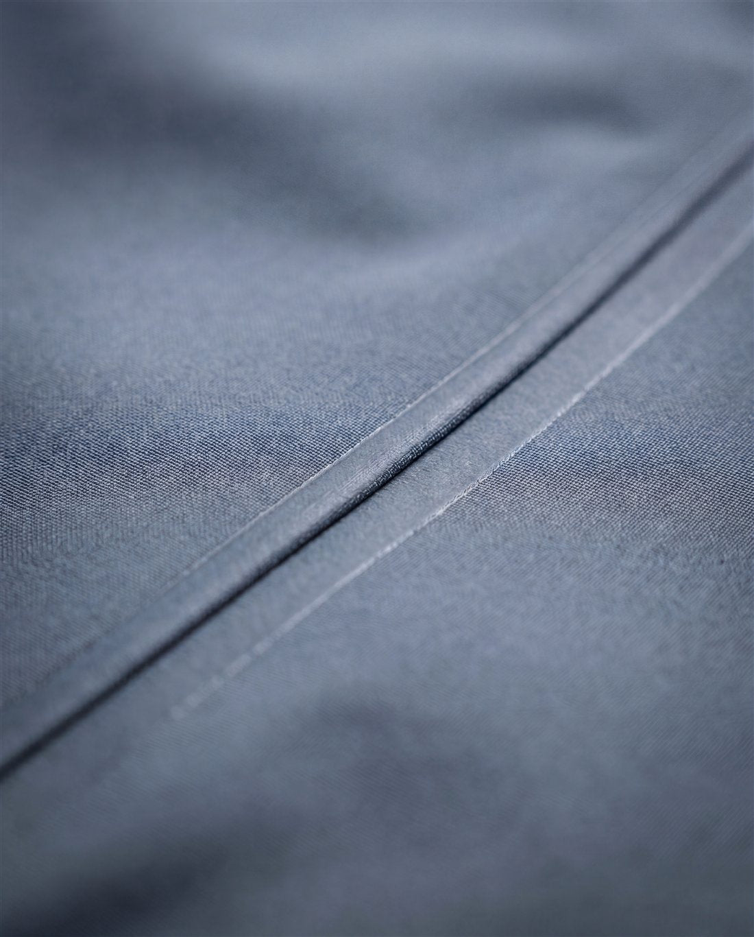 Heat-pressed bonded panel join